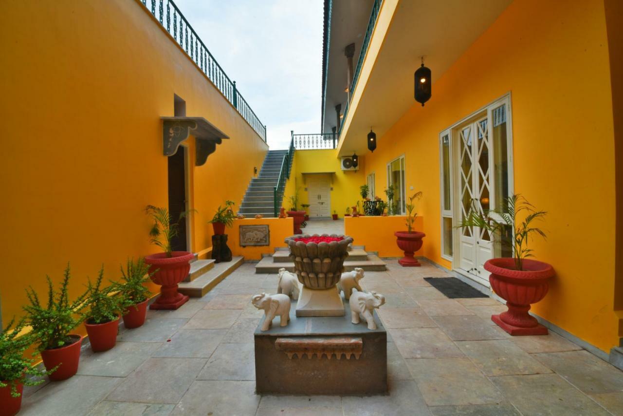 Premkunj Hotel Udaipur Kültér fotó