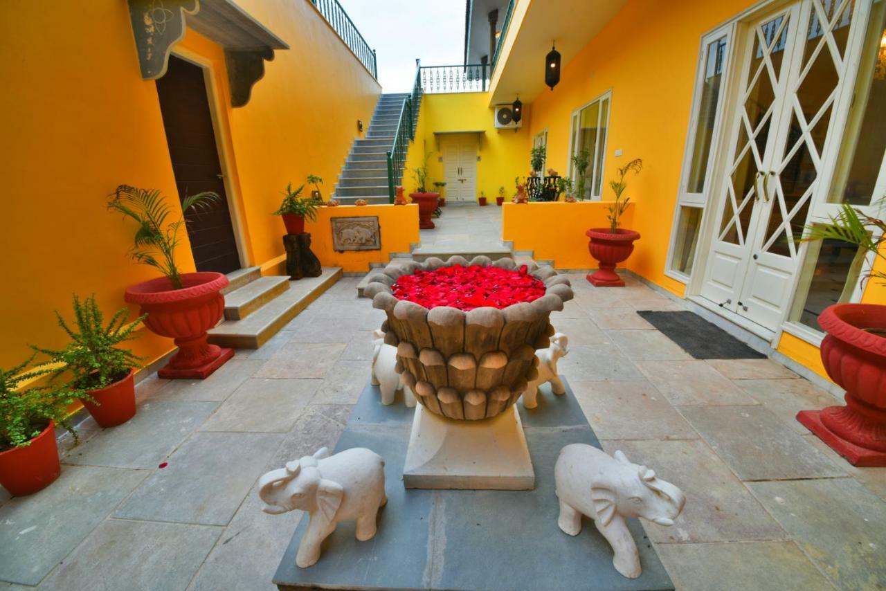 Premkunj Hotel Udaipur Kültér fotó