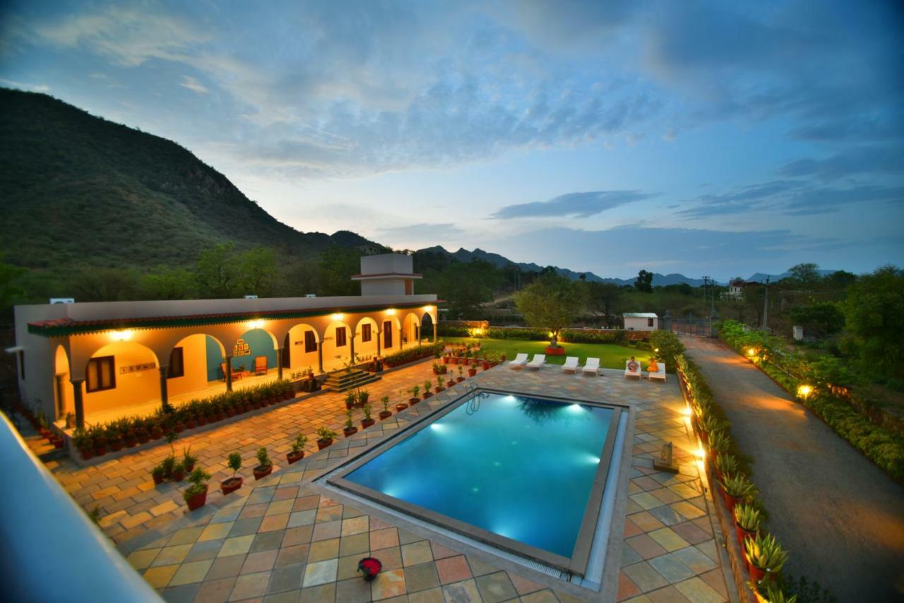 Premkunj Hotel Udaipur Kültér fotó