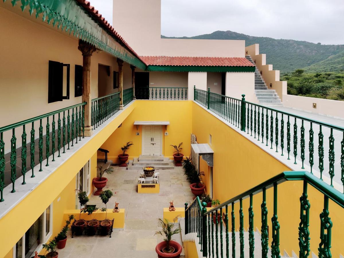 Premkunj Hotel Udaipur Kültér fotó