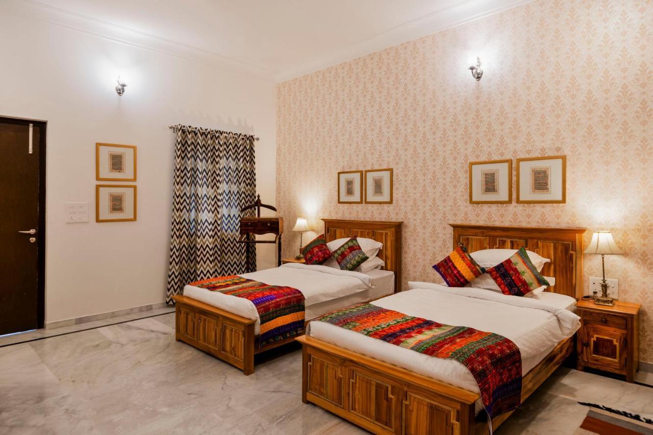 Premkunj Hotel Udaipur Kültér fotó